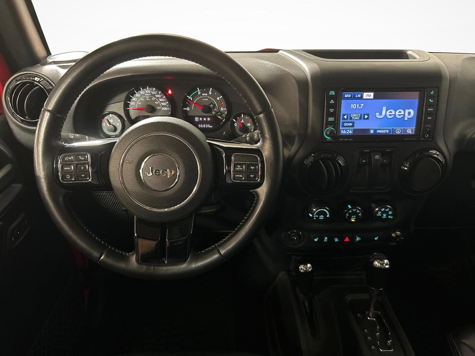 JEEP Wrangler 2.8 CRD Sahara, Diesel, Second hand / Used, Automatic - 6