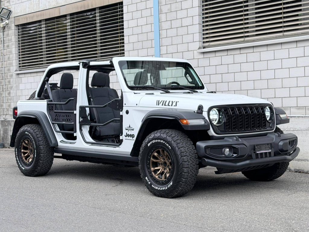 JEEP WRANGLER WILLYS 3.6-V6 4DOOR 6 GANG Handschaltung, Petrol, Second hand / Used, Manual - 3