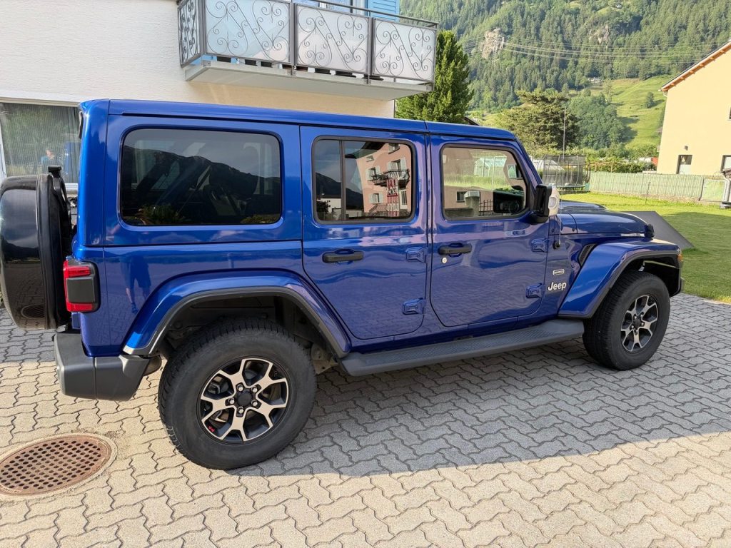 JEEP WRANGLER 2.0 Turbo Sahara Unlimited + pacchetto Overland, Essence, Occasion / Utilisé, Automatique - 3