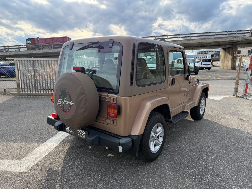 JEEP WRANGLER 4.0 Sahara Hard Top, Essence, Occasion / Utilisé, Automatique - 6