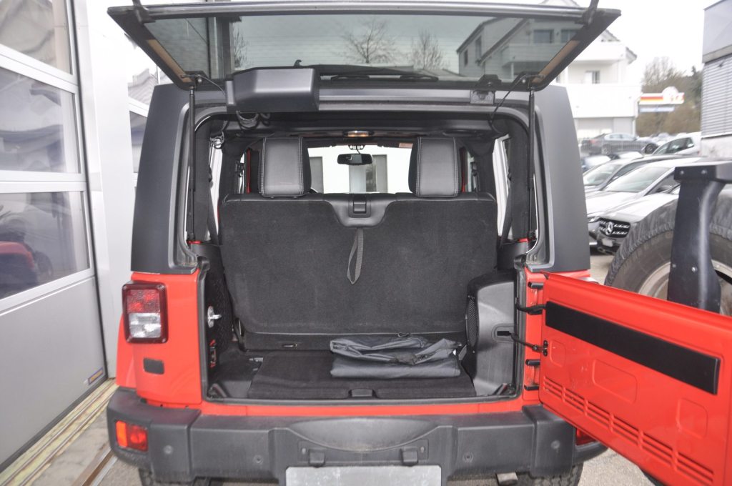 JEEP WRANGLER 2.8 CRD Sahara, Diesel, Second hand / Used, Automatic - 7