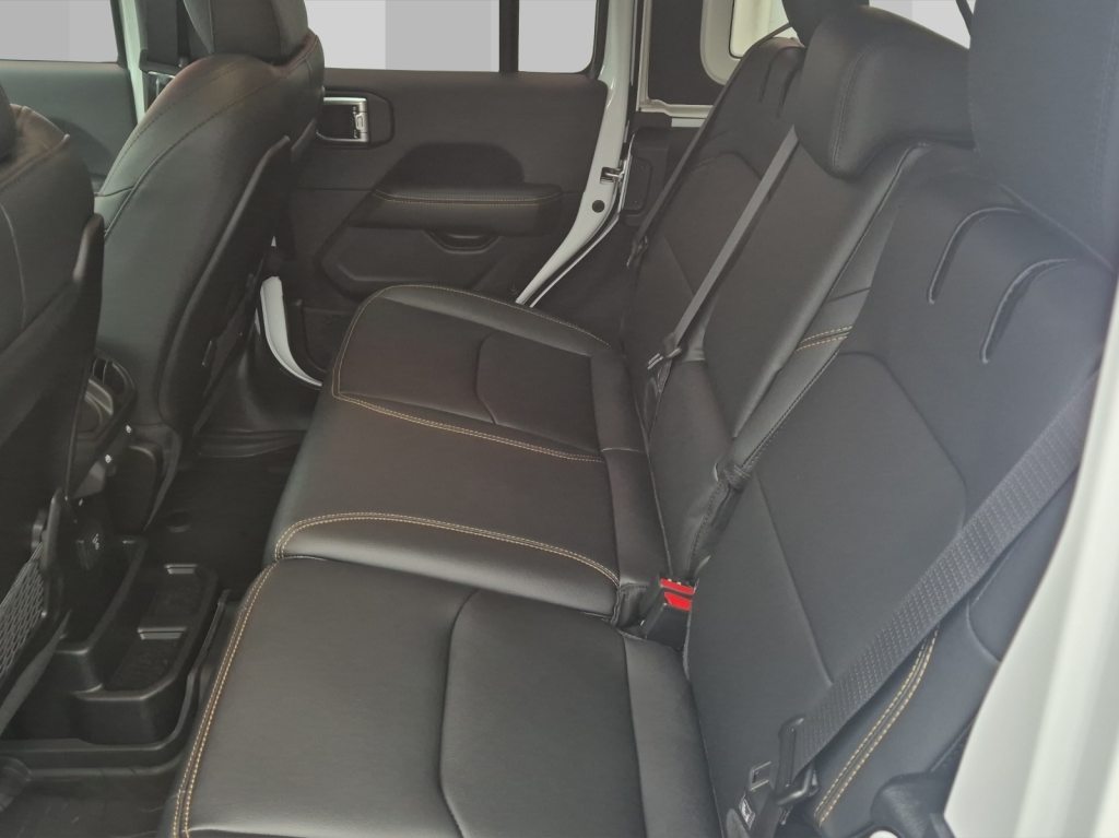 JEEP Wrangler 2.0 Turbo Sahara Unlimited 4xe, Plug-in-Hybrid Benzin/Elektro, Vorführwagen, Automatik - 7