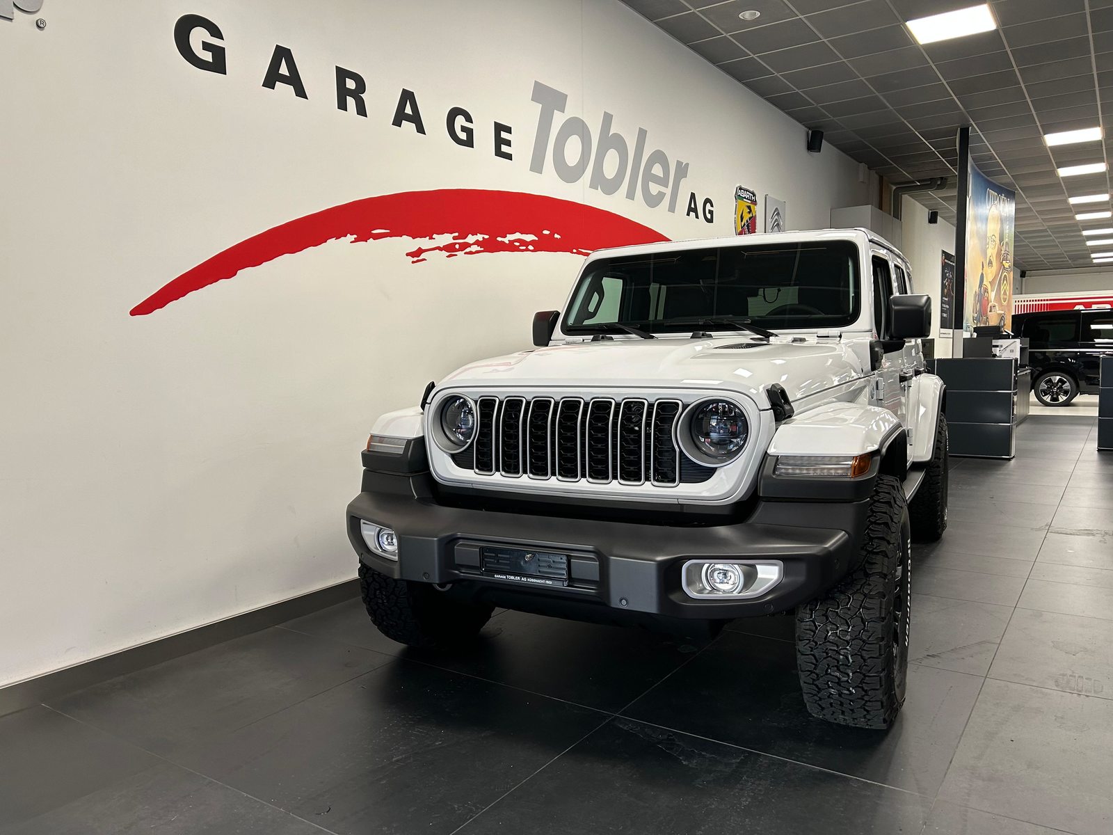 JEEP Wrangler 2.0 Turbo Sahara Unlimited 4xe, Plug-in-Hybrid Benzina/Elettrica, Auto nuove, Automatico - 4