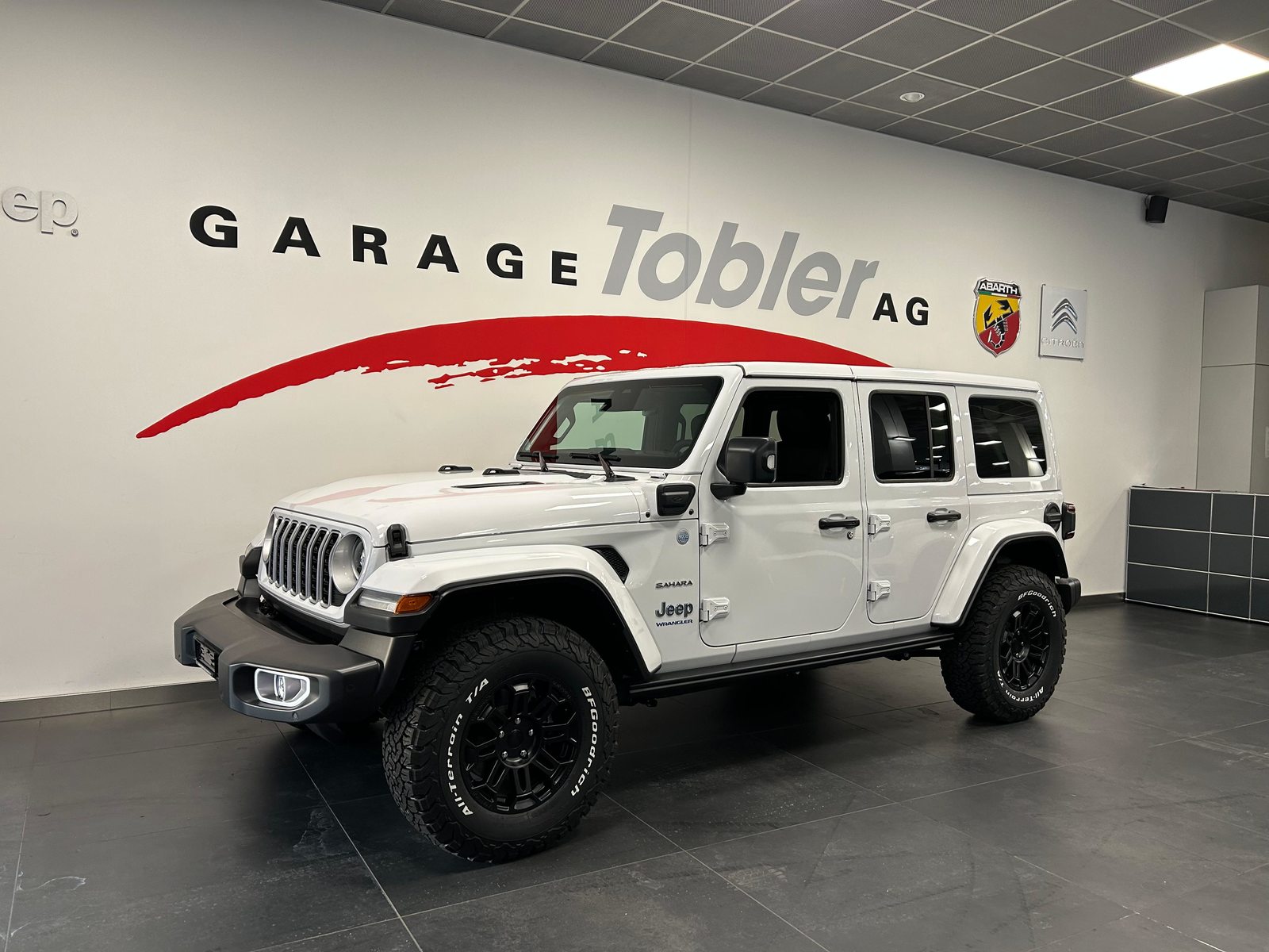 JEEP Wrangler 2.0 Turbo Sahara Unlimited 4xe, Plug-in-Hybrid Benzina/Elettrica, Auto nuove, Automatico - 6