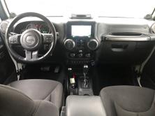 JEEP Wrangler 2.8CRD Unlimited Sport Automatic softtop, Diesel, Occasion / Gebraucht, Automat - 7