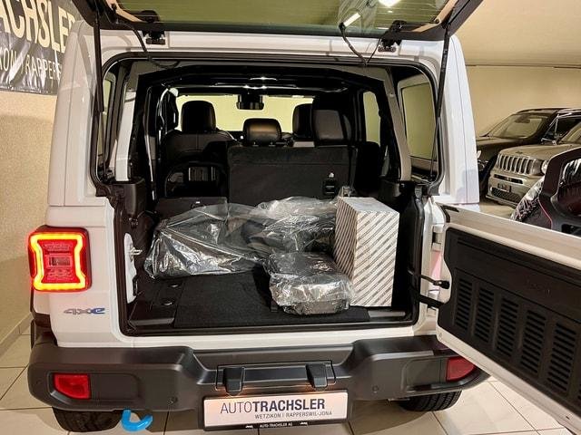 JEEP Wrangler 2.0 Turbo Sahara Unlimited 4xe, Plug-in-Hybrid Petrol/Electric, Ex-demonstrator, Automatic - 6