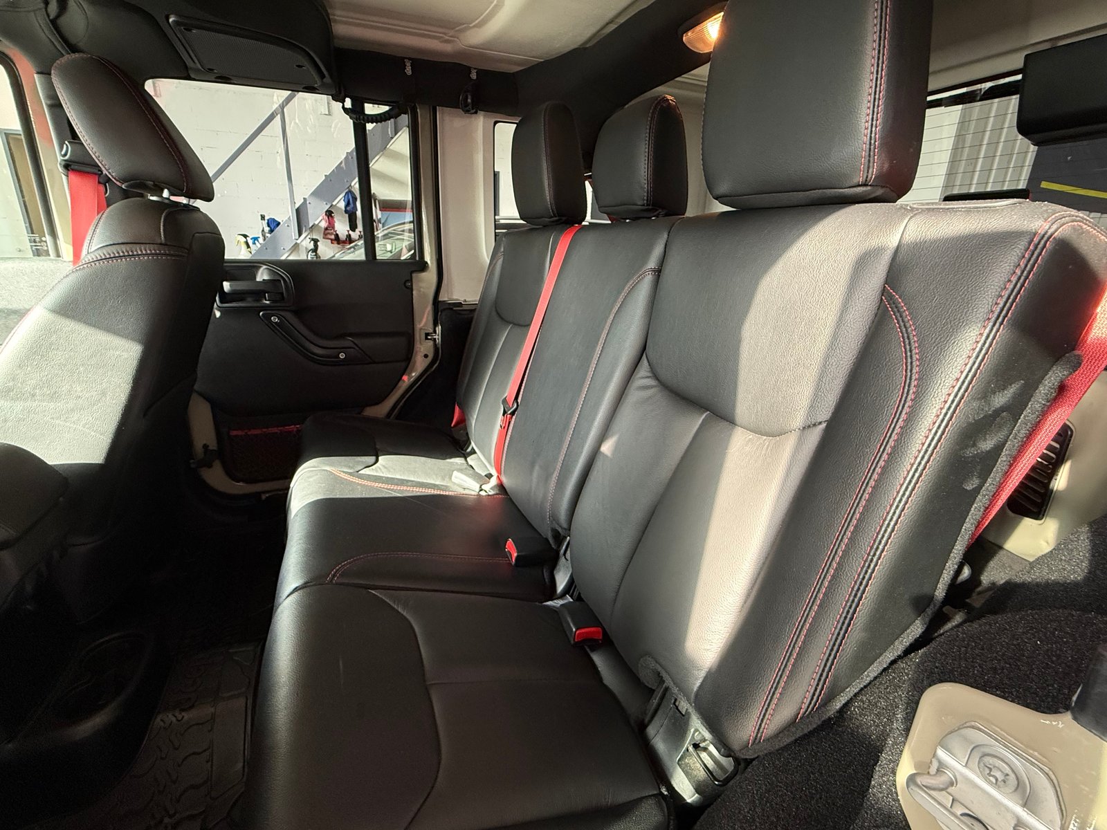JEEP Wrangler2.8CRD UnlRub.Rec, Diesel, Occasion / Gebraucht, Automatik - 6