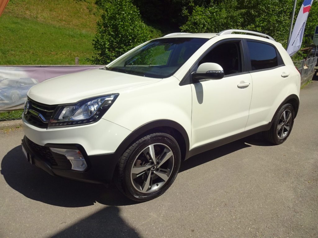 KGM-SSANGYONG KORANDO 2.2 e-XDi Sapphire 4WD, Diesel, Occasioni / Usate, Automatico - 2