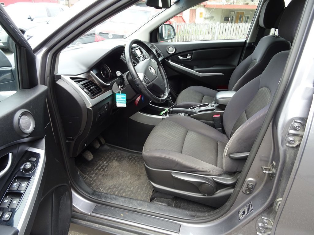KGM-SSANGYONG KORANDO 2.0 XDi Quartz e3-LowE 4WD, Diesel, Occasion / Gebraucht, Handschaltung - 7