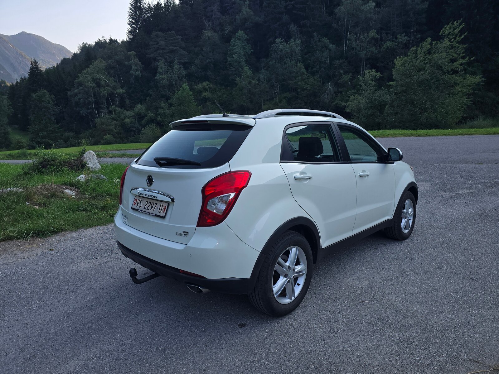 KGM-SSANGYONG Korando 2.0 e-XDI Quartz 4WD, Diesel, Occasion / Gebraucht, Handschaltung - 3