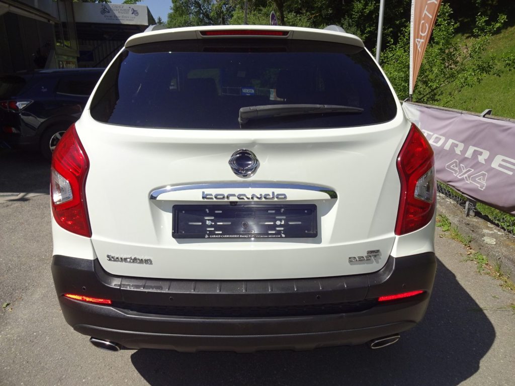 KGM-SSANGYONG KORANDO 2.2 e-XDi Sapphire 4WD, Diesel, Occasioni / Usate, Automatico - 4