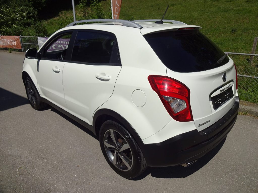 KGM-SSANGYONG KORANDO 2.2 e-XDi Sapphire 4WD, Diesel, Occasioni / Usate, Automatico - 3