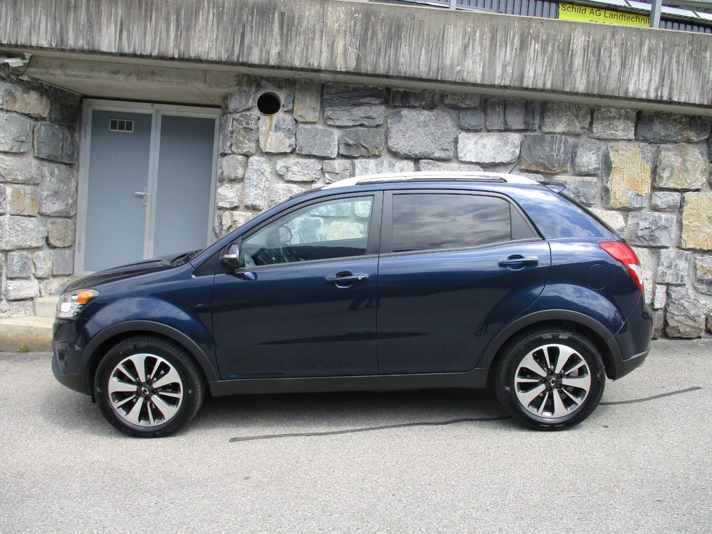 KGM-SSANGYONG Korando 2.0 e-XDi Sapphire e3-LowE 4WD, Diesel, Second hand / Used, Manual - 2