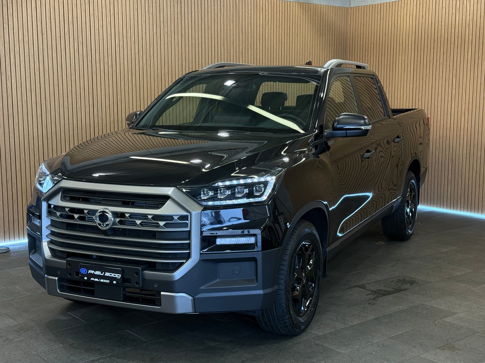 KGM-SSANGYONG Grand Musso 2.2 Blackline 4WD A *Space Black*