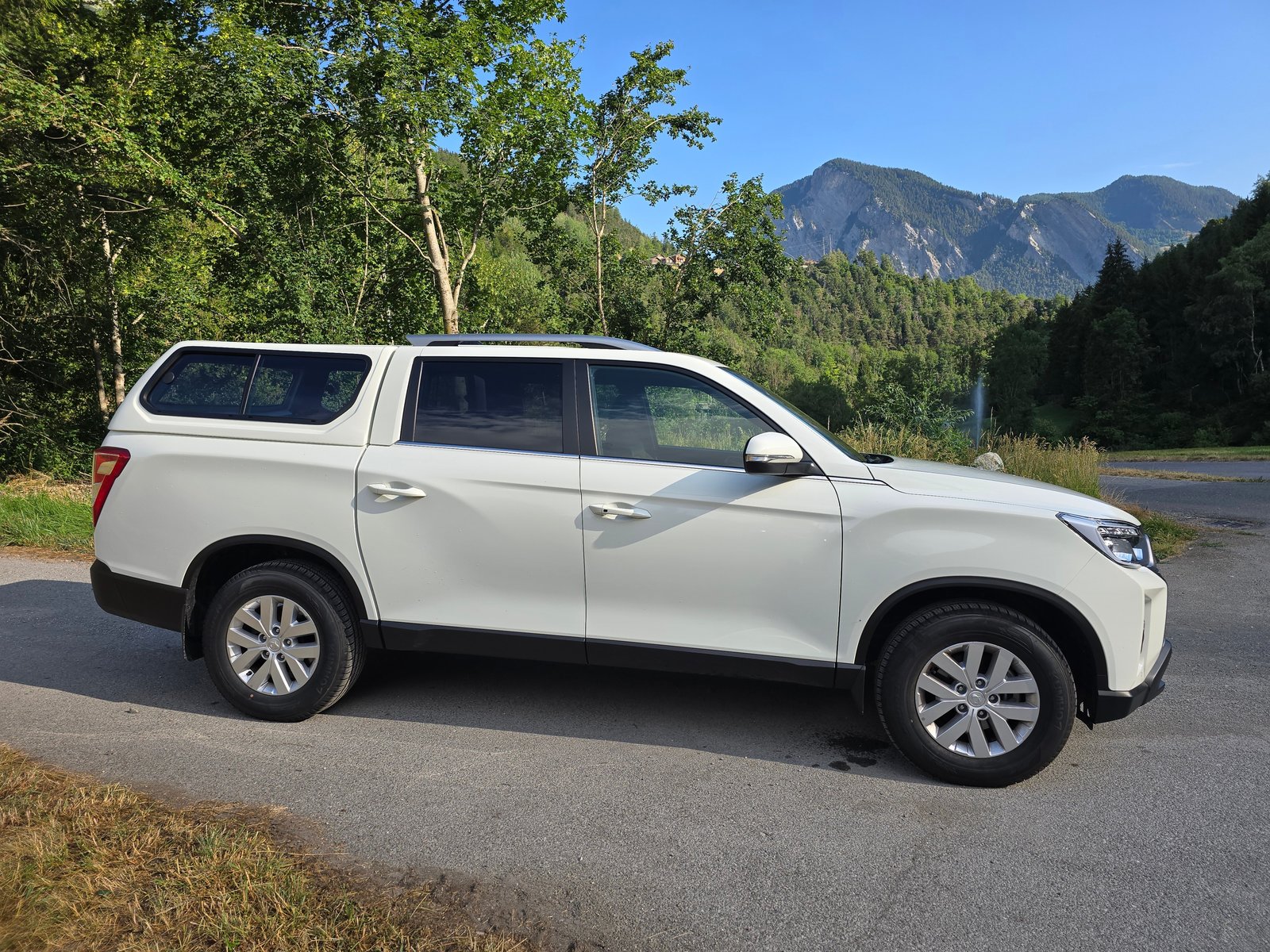 KGM-SSANGYONG Musso 2.2 Platinum 4WD A, Diesel, Voiture de démonstration, Automatique - 7
