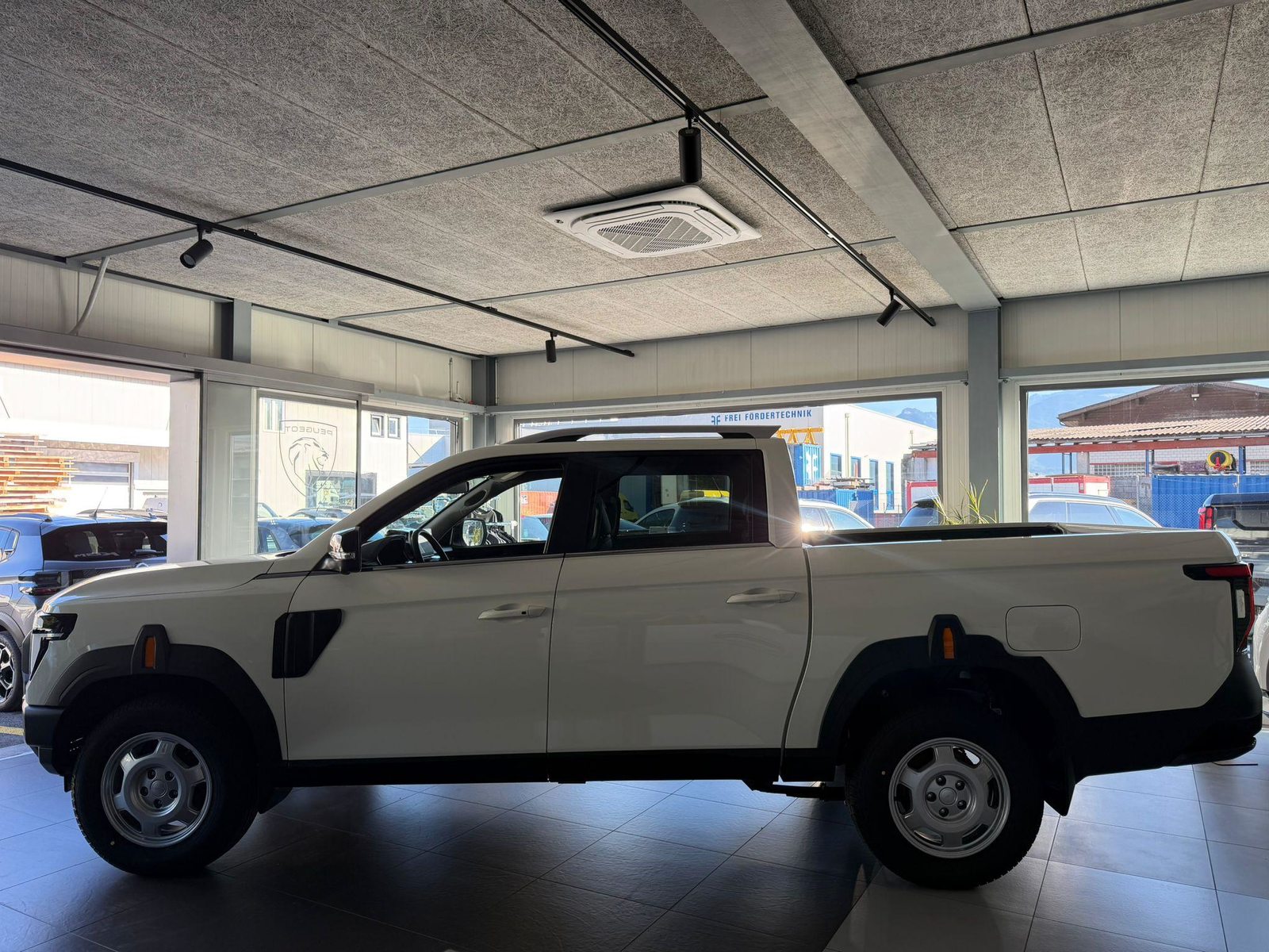 KGM-SSANGYONG Grand Musso 2.2 e-XDI Titanium, Diesel, Neuwagen, Automatik - 2