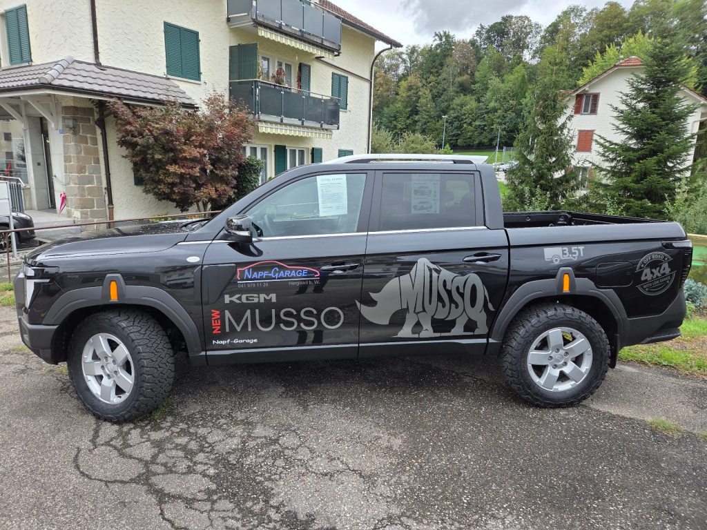 KGM-SSANGYONG MUSSO 2.2D 4x4 Aut. Platinum 3.5T AHL