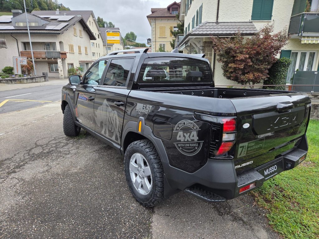 KGM-SSANGYONG MUSSO 2.2D 4x4 Aut. Platinum 3.5T AHL, Diesel, Auto nuove, Automatico - 2