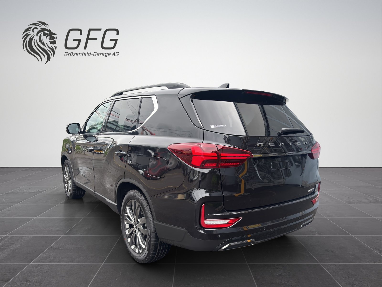 KGM-SSANGYONG Rexton RX 2.2 TD Black Edition, Diesel, New car, Automatic - 4