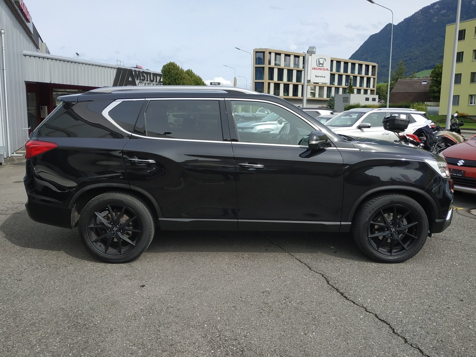 KGM-SSANGYONG Rexton RX220 e-XDi Sapphire 4WD, Diesel, Occasion / Gebraucht, Automatik - 5