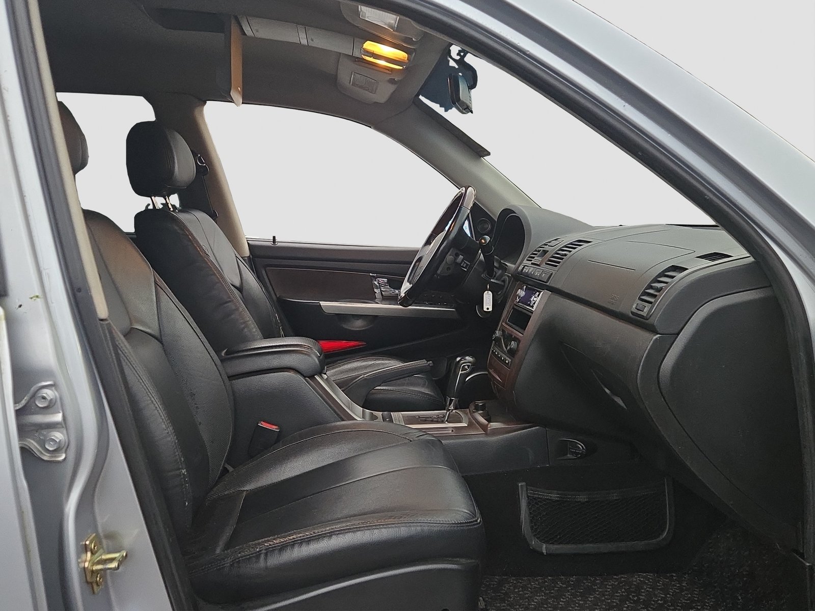 KGM-SSANGYONG Rexton RX 270 Xdi, Diesel, Occasion / Gebraucht, Automatik - 7