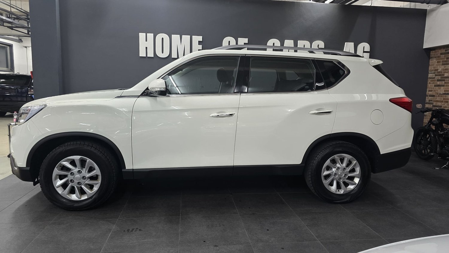 KGM-SSANGYONG Rexton RX220 e-XDi Crystal 4WD, Diesel, Occasion / Gebraucht, Automatik - 5