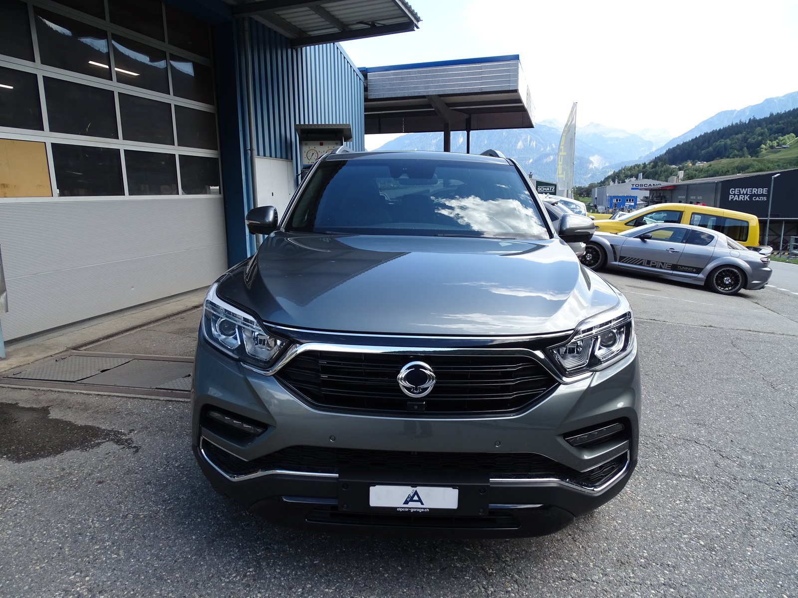 KGM-SSANGYONG REXTON, Diesel, Second hand / Used, Automatic - 2