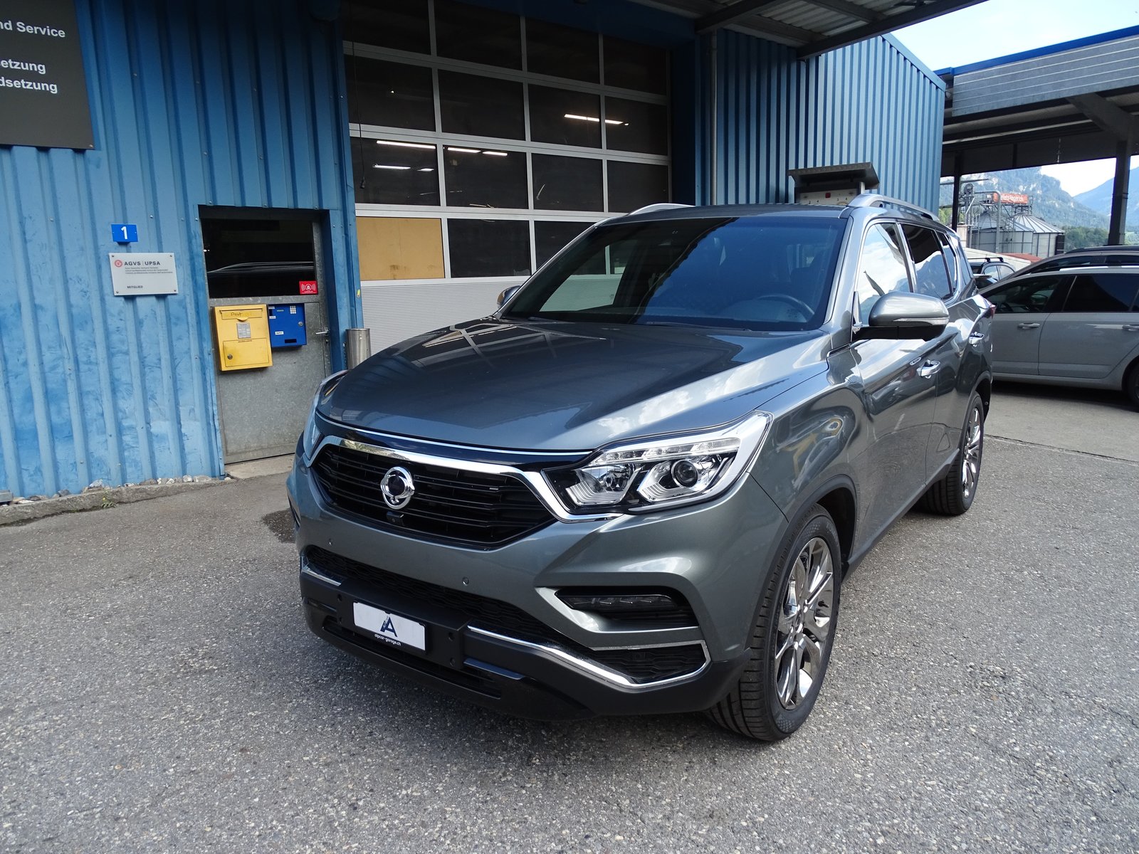 KGM-SSANGYONG REXTON, Diesel, Second hand / Used, Automatic - 3