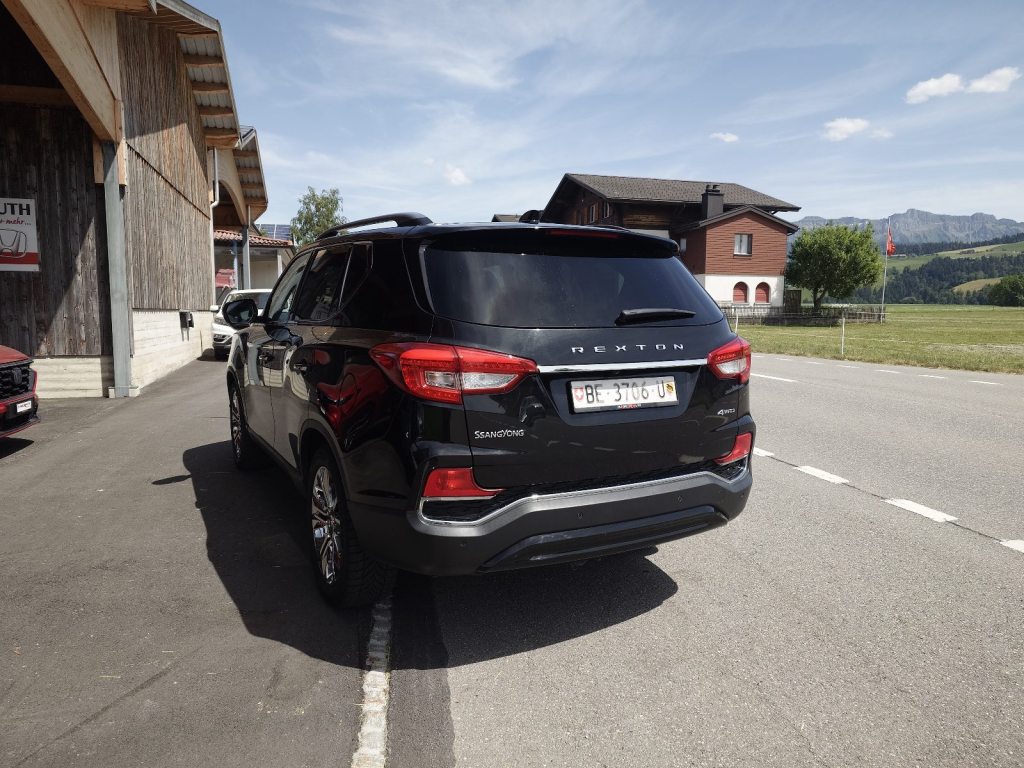 KGM-SSANGYONG REXTON RX 220 e-XDi Sapphire, Diesel, Occasioni / Usate, Automatico - 2