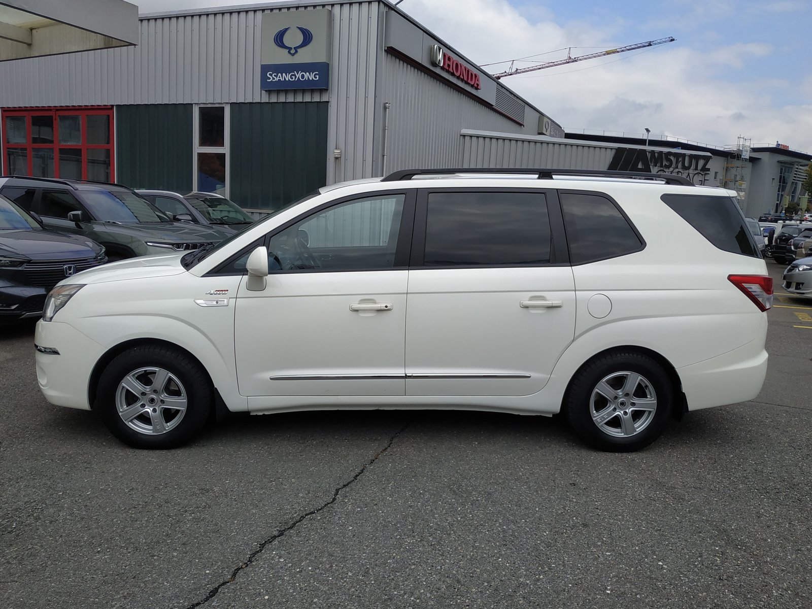 KGM-SSANGYONG Rodius SV200 e-XDi Quartz 4WD E-Tronic, Diesel, Occasion / Utilisé, Automatique - 7