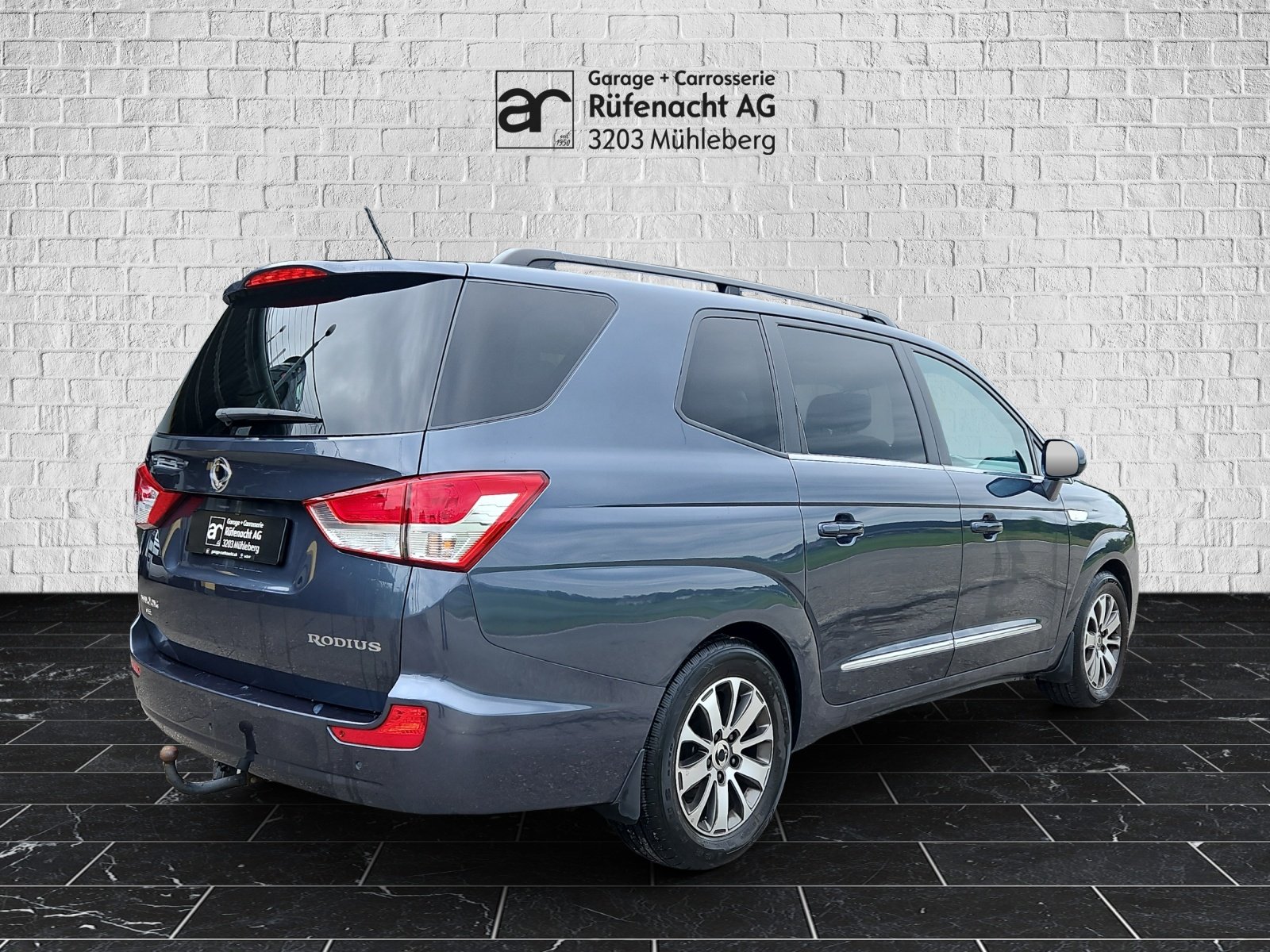 KGM-SSANGYONG Rodius SV 220 e-XDi 4WD Turismo, Diesel, Occasioni / Usate, Automatico - 2