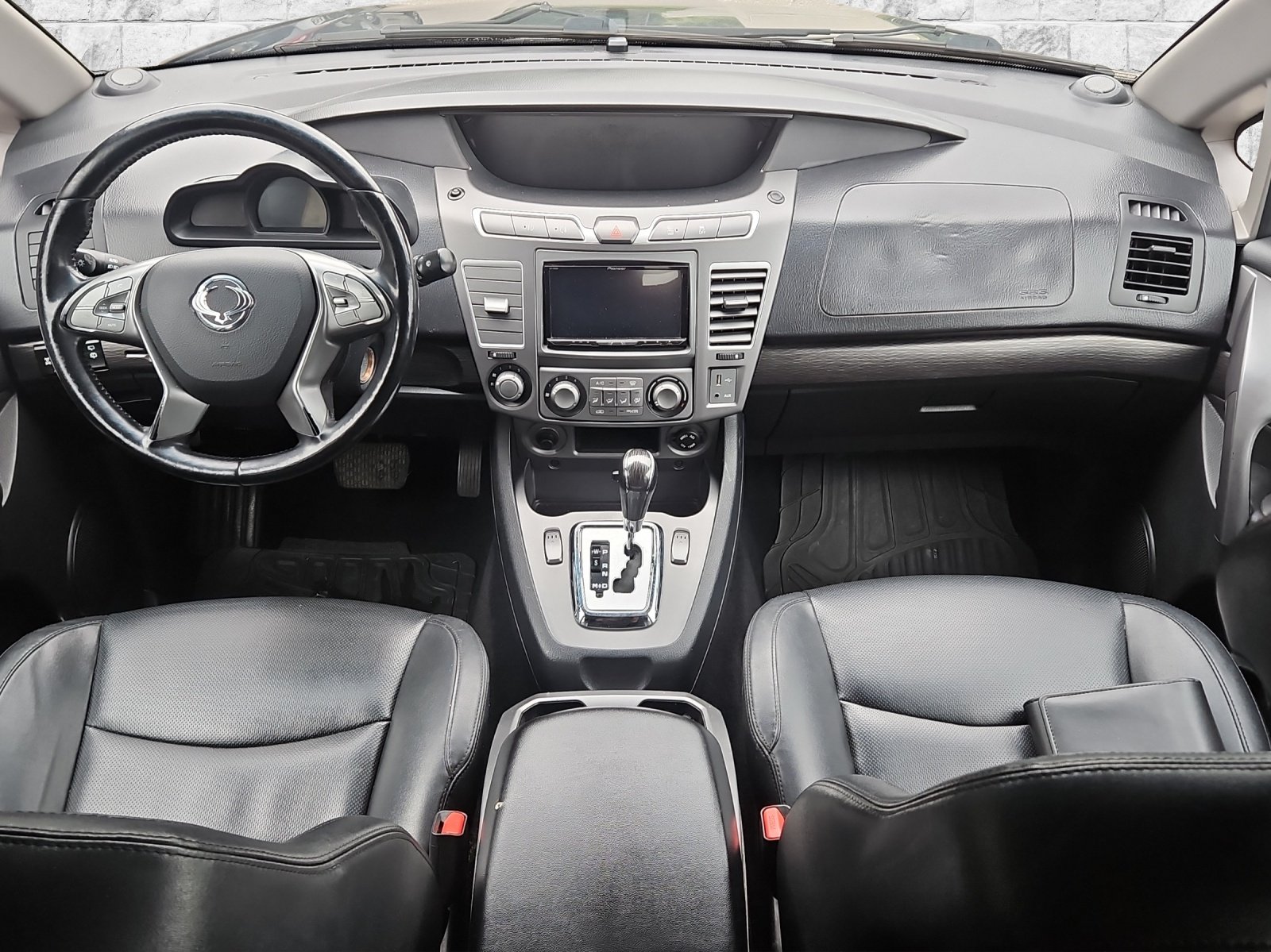 KGM-SSANGYONG Rodius SV 220 e-XDi 4WD Turismo, Diesel, Occasioni / Usate, Automatico - 6