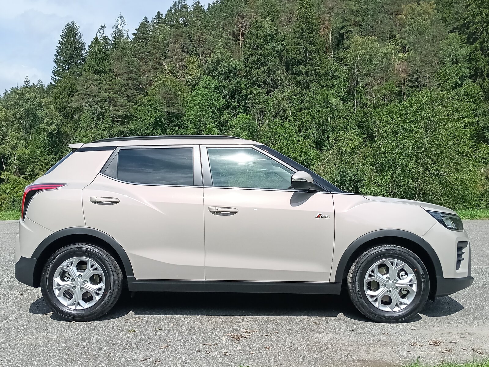 KGM-SSANGYONG Tivoli 1.5 T GDI Steel 4WD Automat, Benzin, Neuwagen, Automatik - 2