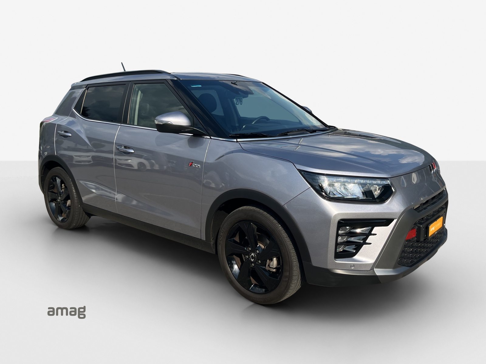KGM-SSANGYONG Tivoli 1.5TGDI Black 4WD, Petrol, Second hand / Used, Automatic - 6