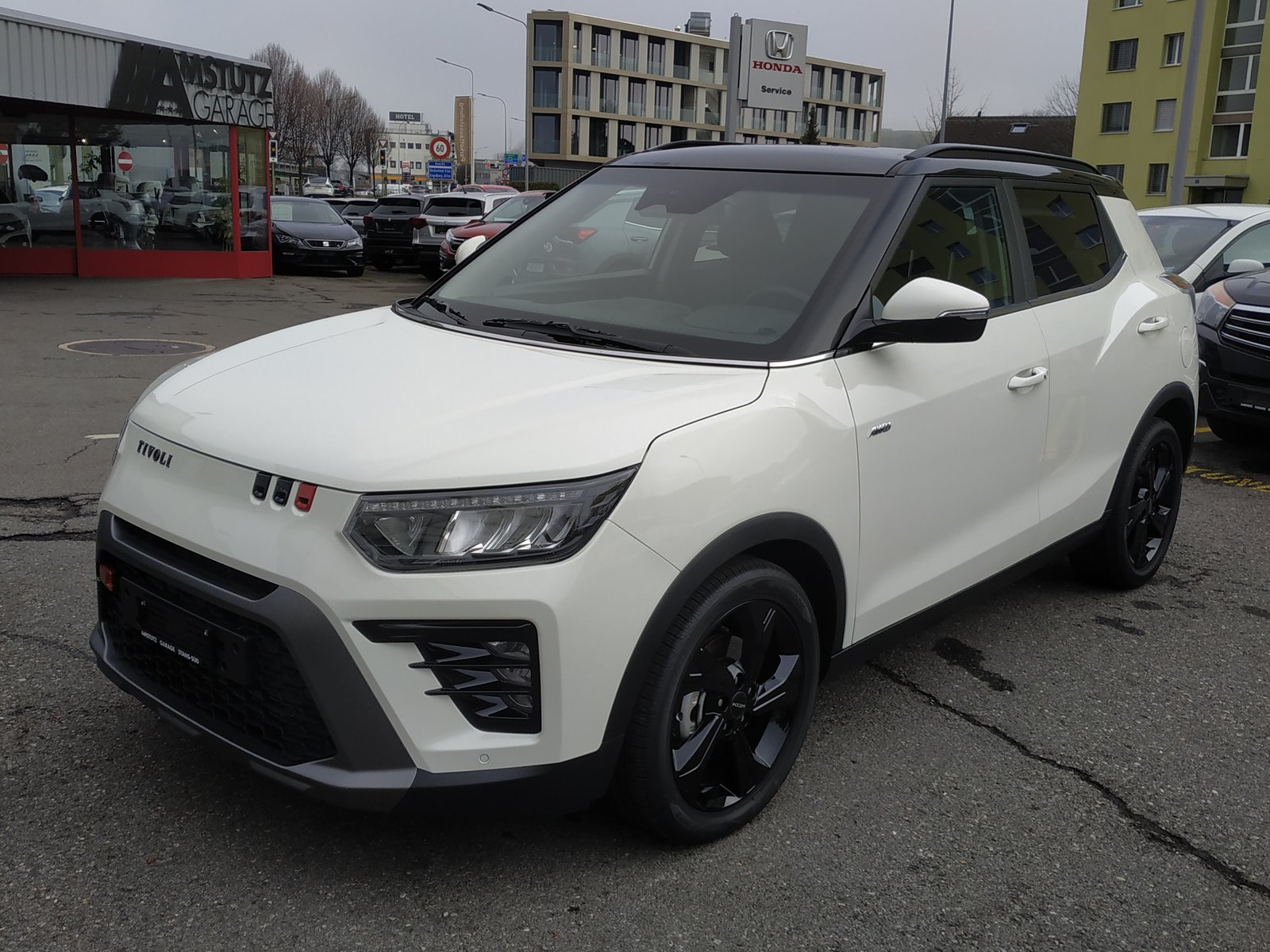 KGM-SSANGYONG Tivoli 1.5 T GDI Platinum 4WD Automat Bicolor, Benzina, Auto nuove, Automatico - 3