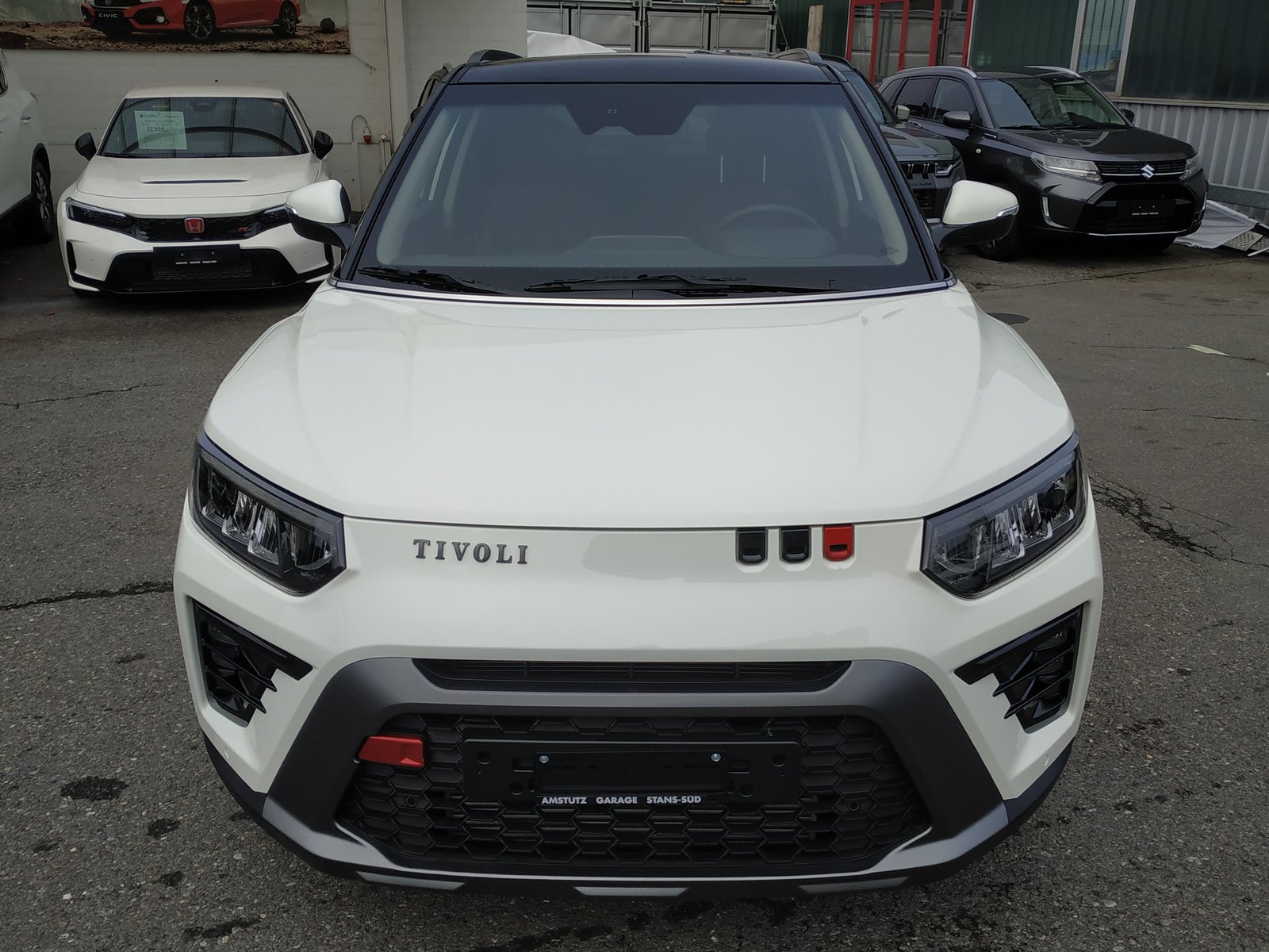 KGM-SSANGYONG Tivoli 1.5 T GDI Platinum 4WD Automat Bicolor, Benzina, Auto nuove, Automatico - 4