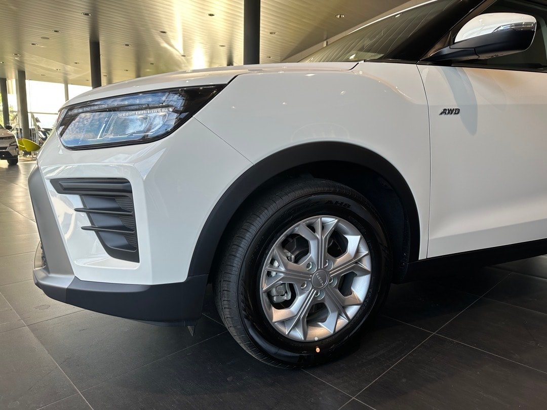 KGM-SSANGYONG Tivoli 1.5 T GDI Bronze 4WD Automat, Petrol, New car, Automatic - 3
