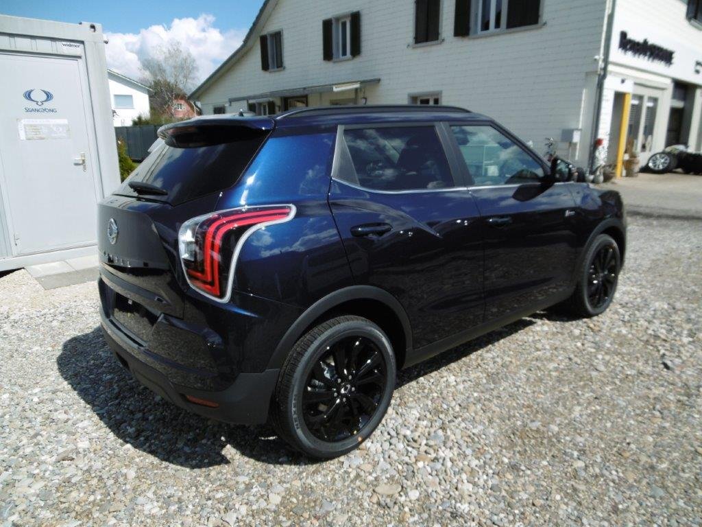 KGM-SSANGYONG Tivoli 1.5 T-Gdi Blackline 4WD, Benzin, Occasion / Gebraucht, Automatik - 4