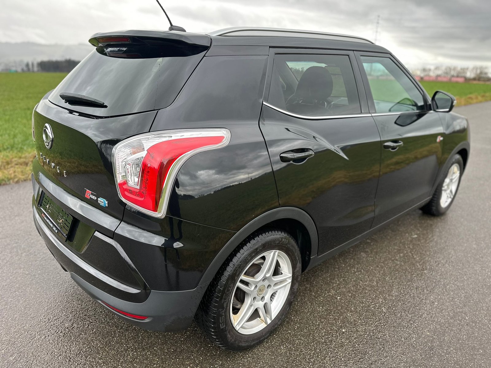 KGM-SSANGYONG Tivoli 1.6 eXDi Crystal 4WD Automatic, Diesel, Second hand / Used, Automatic - 5