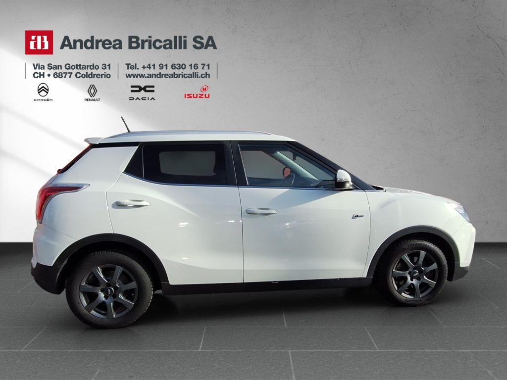KGM-SSANGYONG TIVOLI 1.6 e-XDi Quartz 4WD, Diesel, Second hand / Used, Manual - 5