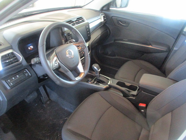 KGM-SSANGYONG Tivoli 1.5 T-Gdi Quartz 4WD, Essence, Voiture de démonstration, Automatique - 5