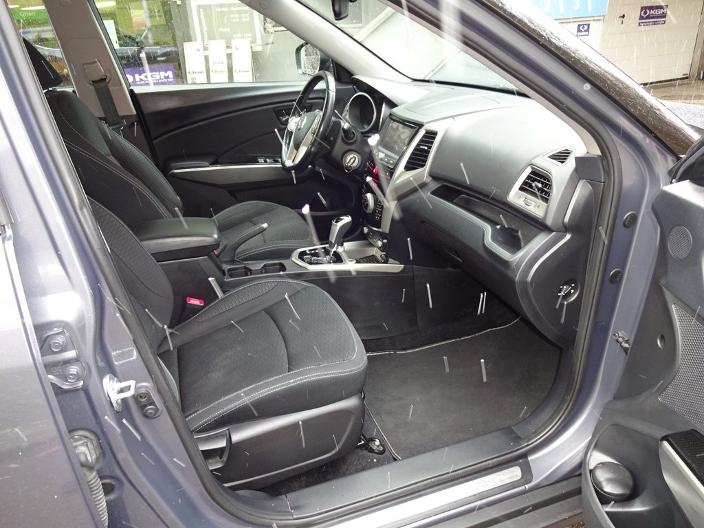 KGM-SSANGYONG Tivoli 1.6 e-XGi Quartz, Essence, Occasion / Utilisé, Automatique - 7