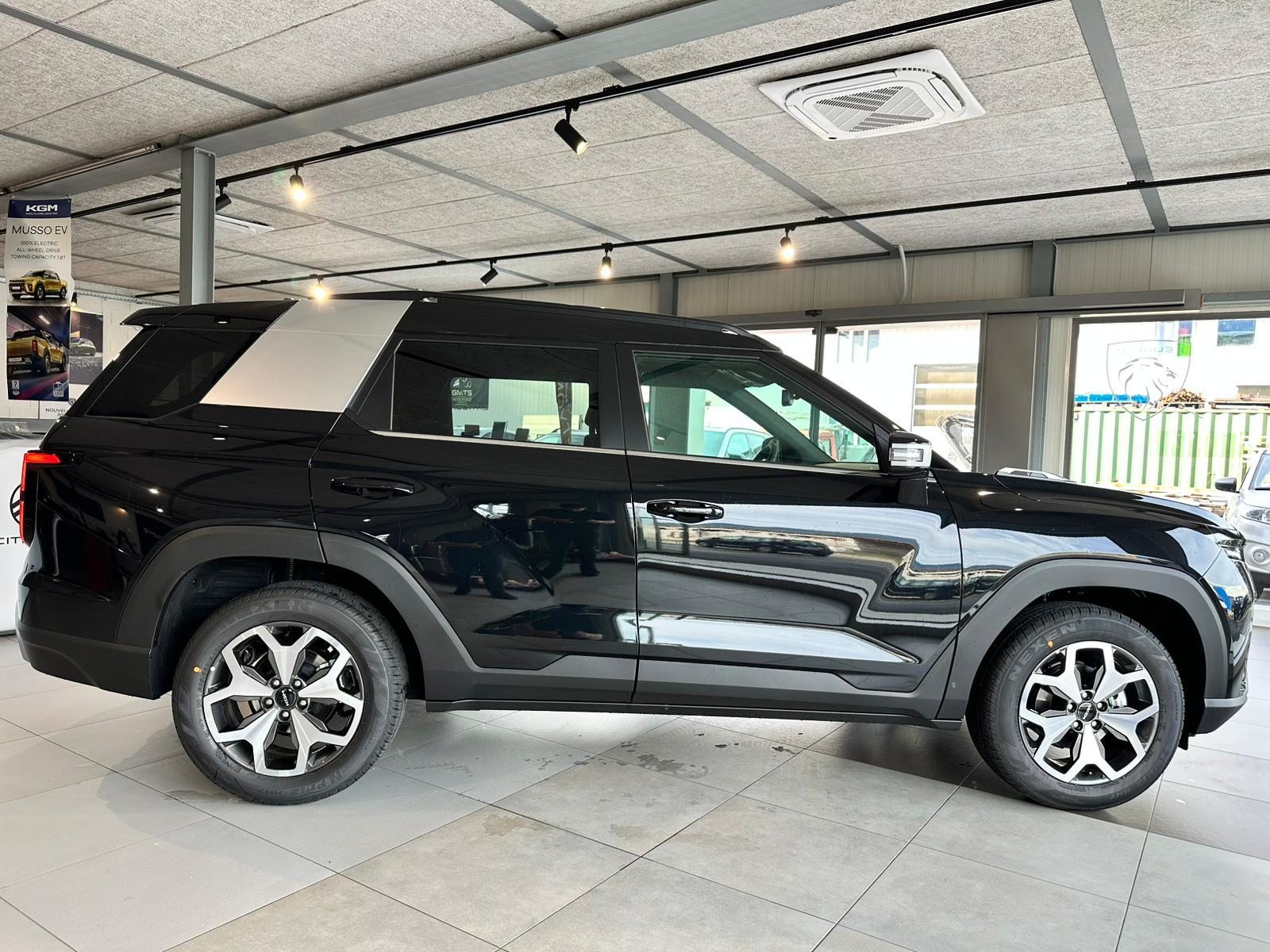 KGM-SSANGYONG Torres 1.5 T-Gdi Platinum 4WD, Benzin, Neuwagen, Automatik - 5