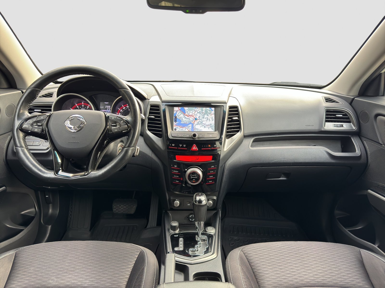 KGM-SSANGYONG XLV 1.6 e-XGi Quartz 4WD Automatic, Petrol, Second hand / Used, Automatic - 4