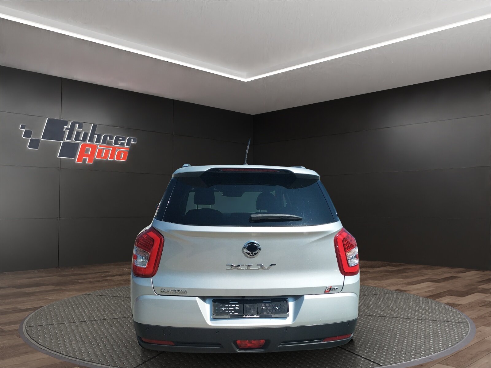 KGM-SSANGYONG XLV 1.6 e-XDi Sapphire 4WD, Diesel, Occasion / Gebraucht, Handschaltung - 6