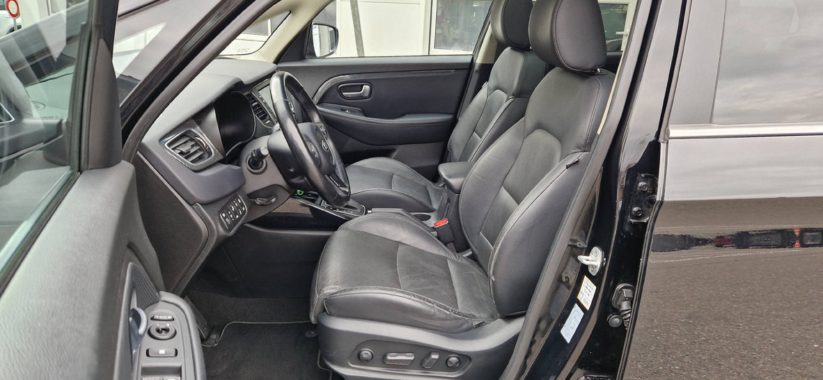 KIA Carens 1.7 CRDi Trend Plus, Diesel, Occasion / Utilisé, Automatique - 4