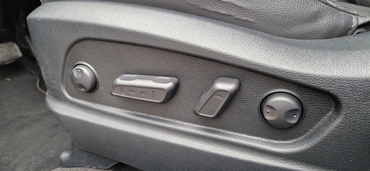 KIA Carens 1.7 CRDi Trend Plus, Diesel, Occasion / Utilisé, Automatique - 5