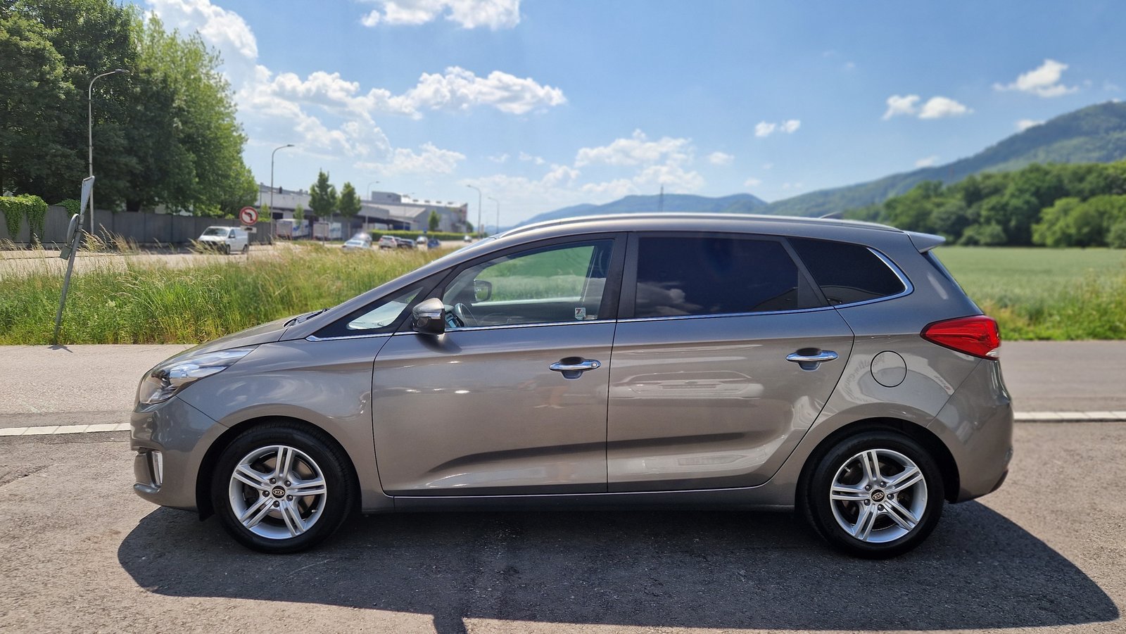 KIA Carens 1.7 CRDi Swiss Eco Edition DCT, Diesel, Occasion / Gebraucht, Automatik - 3