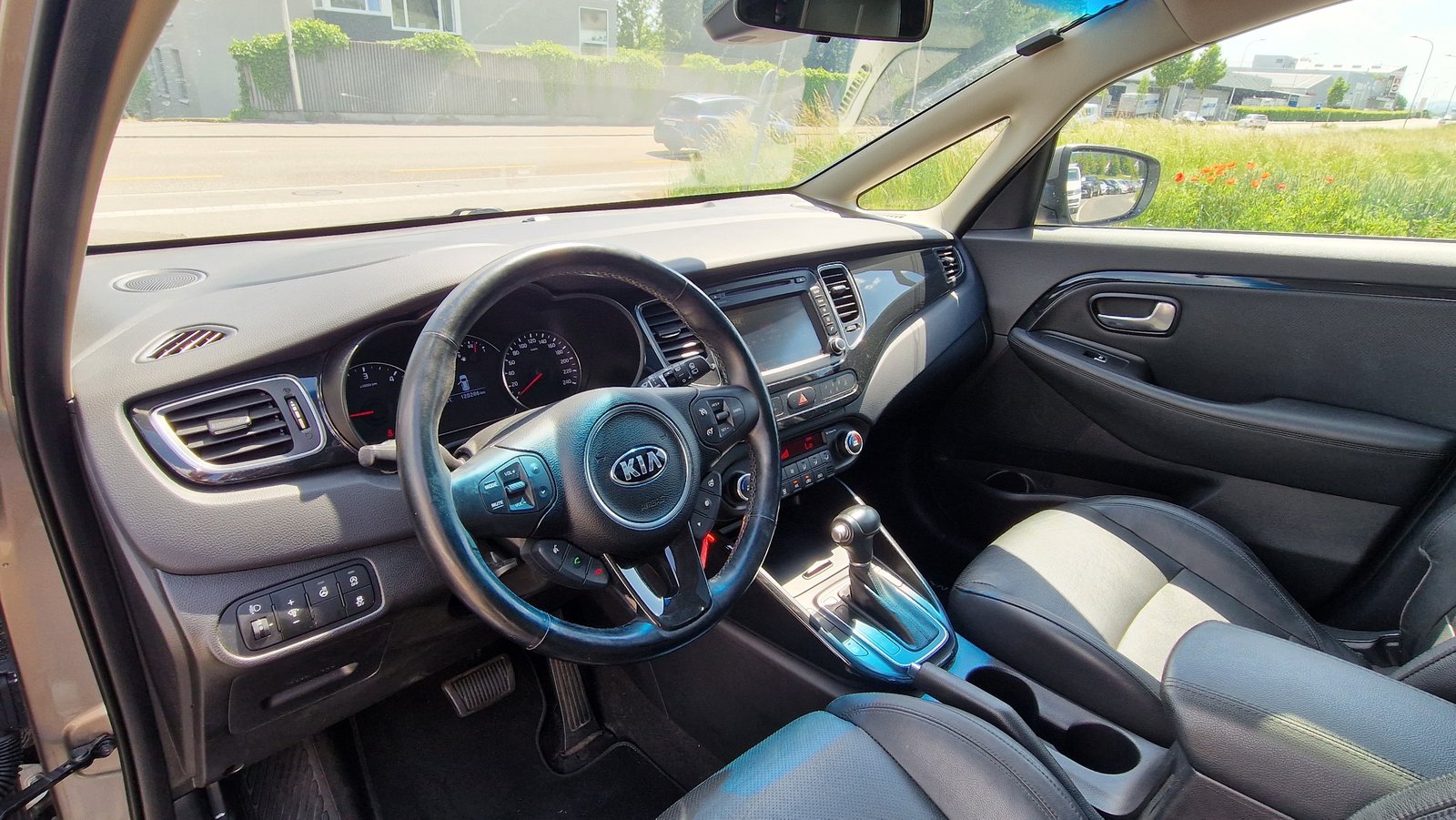 KIA Carens 1.7 CRDi Swiss Eco Edition DCT, Diesel, Occasion / Gebraucht, Automatik - 7