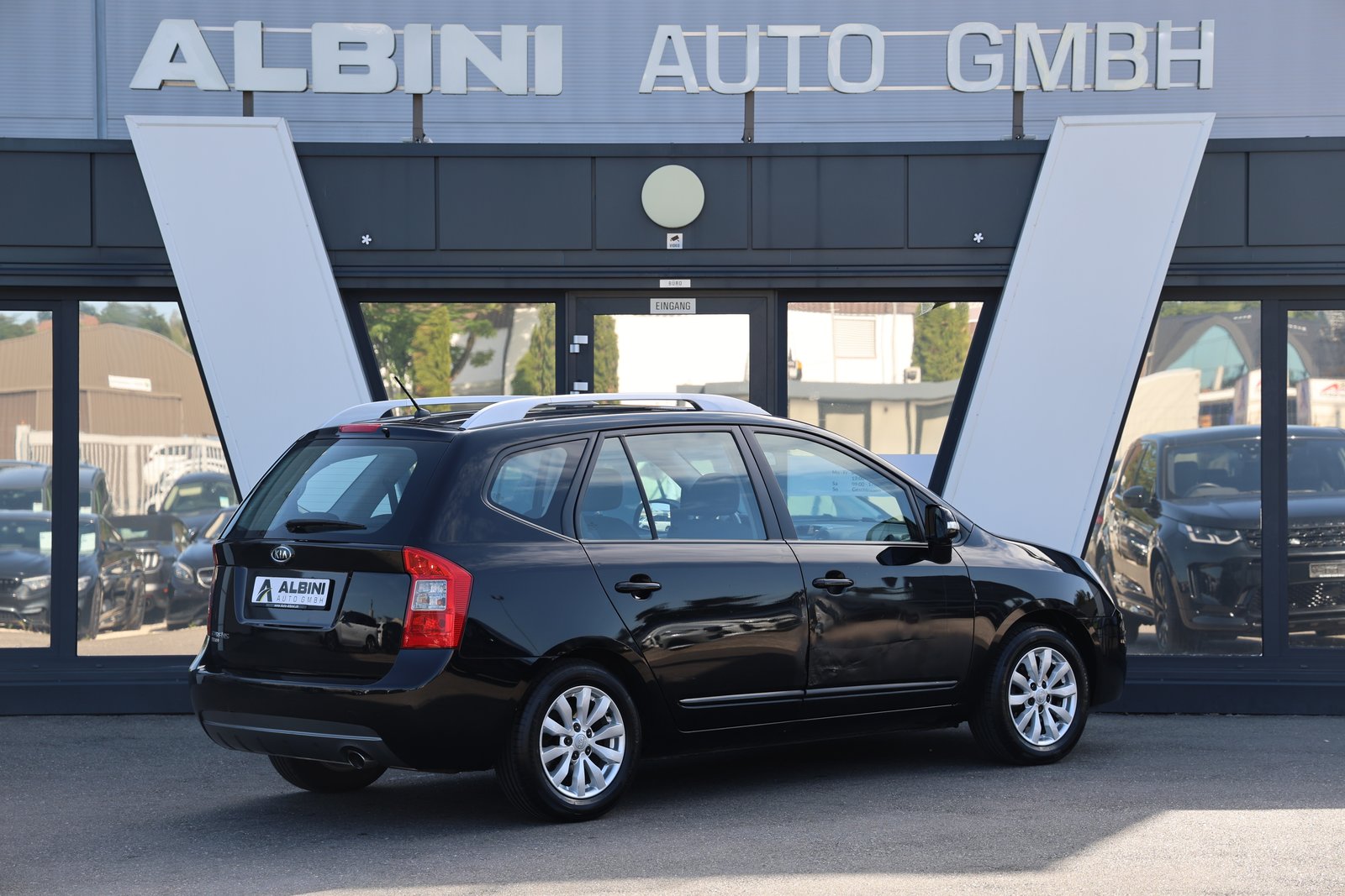KIA Carens 2.0 CVVT Trend Automatic, Petrol, Second hand / Used, Automatic - 3